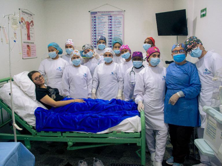 Esca Escapereira Técnicos Laborales Área de la Salud Auxiliar en Enfermería